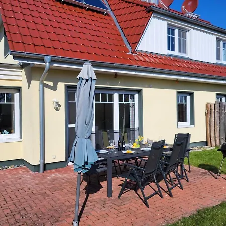 Ferienhaeuser Huehnergott Und Kranichnest, Sauna, Kamin Und Garten 別荘