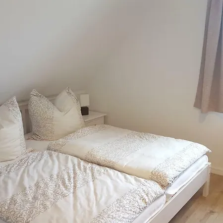 別荘 Ferienhaeuser Huehnergott Und Kranichnest, Sauna, Kamin Und Garten *