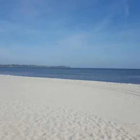 別荘 Ferienhaeuser Huehnergott Und Kranichnest, Sauna, Kamin Und Garten ブレーゲ