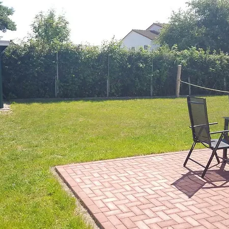 Ferienhaeuser Huehnergott Und Kranichnest, Sauna, Kamin Und Garten Breege