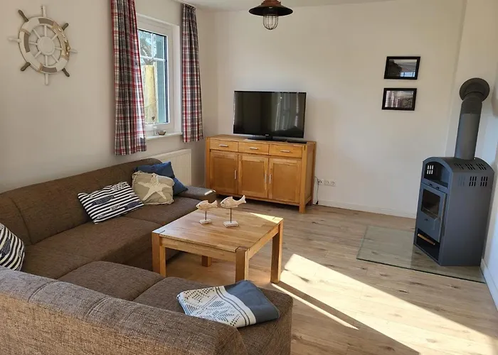 Ferienhaeuser Huehnergott Und Kranichnest, Sauna, Kamin Und Garten Dom wakacyjny Breege