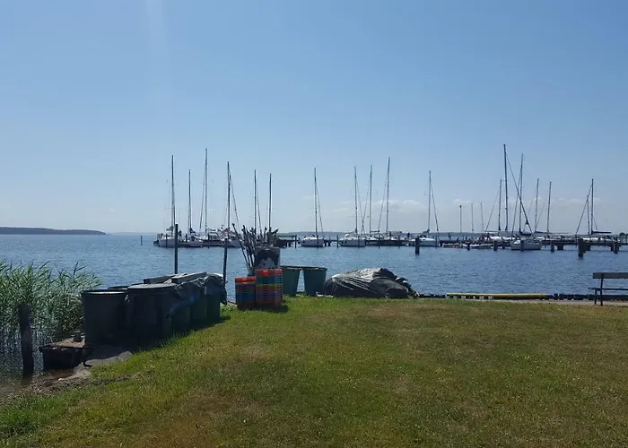 Ferienhaeuser Huehnergott Und Kranichnest, Sauna, Kamin Und Garten *